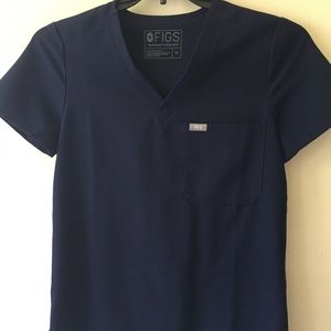 2 x-Small Figs Scrub Tops